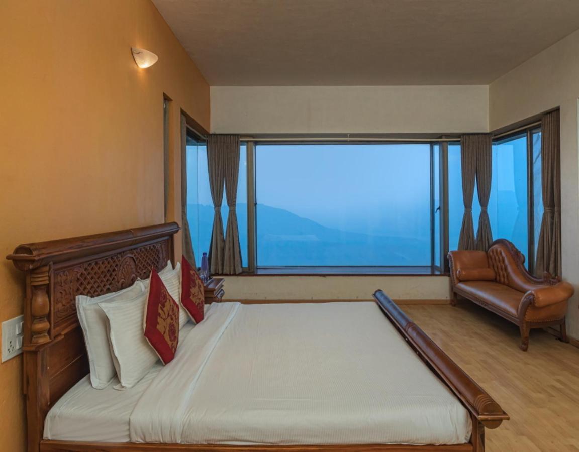 Saffronstays Aurelia, Panchgani - Balinese Villa With Breathtaking Valley Views المظهر الخارجي الصورة